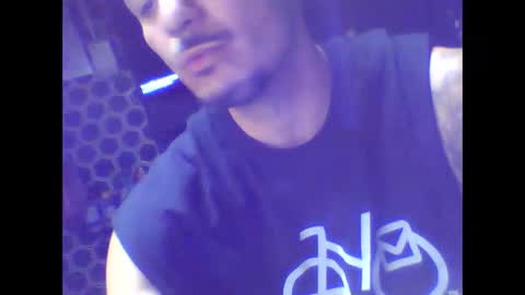 dallaslove23 online show from December 1, 2025, 1:16 pm