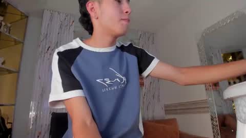 Snapshot of dallen_grant chatting on July 10, 2026, 12:52 pm Dallen Grant online show from July 10, 2026, 12:52 pm