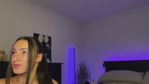 dalmatian_girl online show from May 27, 2026, 6:27 pm