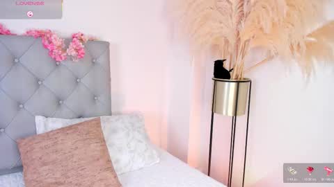 Dalyla online show from October 27, 2025, 2:10 pm