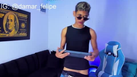 damar_felipe online show from January 18, 2025, 7:07 am