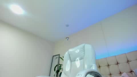 DAMIAN online show from January 11, 2025, 3:31 pm