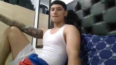 DAMIAN online show from April 22, 2026, 1:41 am