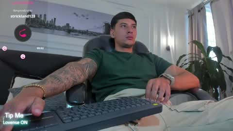 DAMIAN online show from April 22, 2026, 1:45 pm