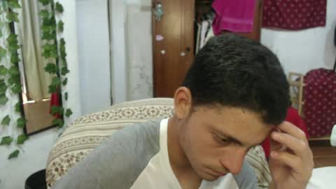 Snapshot of damian_29 chatting on July 4, 2026, 8:48 pm Damian online show from July 4, 2026, 8:48 pm