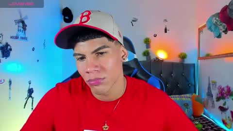 Snapshot of damian_latinxxx chatting on September 25, 2025, 3:32 am Damian online show from September 25, 2025, 3:32 am