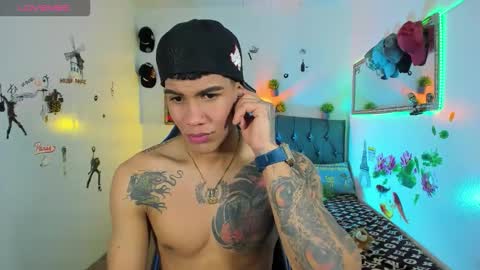 Snapshot of damian_latinxxx chatting on September 29, 2025, 3:11 am Damian online show from September 29, 2025, 3:11 am