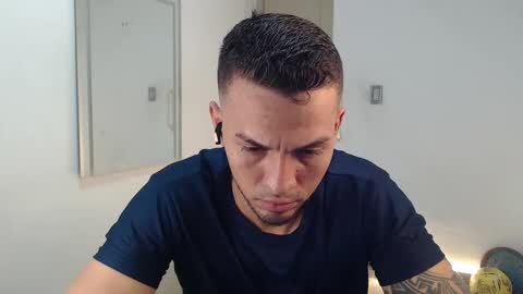 Snapshot of damian_muscle chatting on September 8, 2025, 6:07 pm Damian online show from September 8, 2025, 6:07 pm