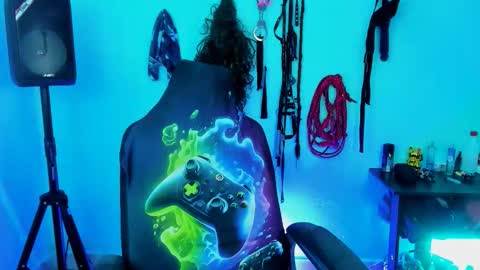 Damian torner online show from November 15, 2025, 10:56 am