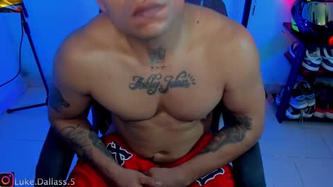 Snapshot of damian_tornerr chatting on February 5, 2026, 1:27 pm Damian torner online show from February 5, 2026, 1:27 pm