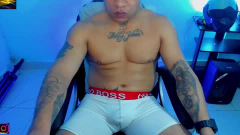 Snapshot of damian_tornerr chatting on February 22, 2026, 4:57 am Damian torner online show from February 22, 2026, 4:57 am