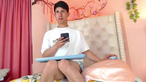 Damian online show from November 8, 2025, 5:18 am