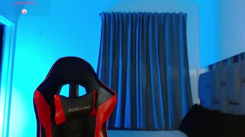 Snapshot of damiano_walker chatting on March 1, 2026, 3:52 am damiano_walker online show from March 1, 2026, 3:52 am