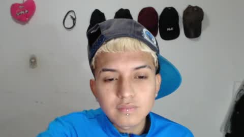 damiansexyboy69 online show from November 24, 2025, 4:34 am