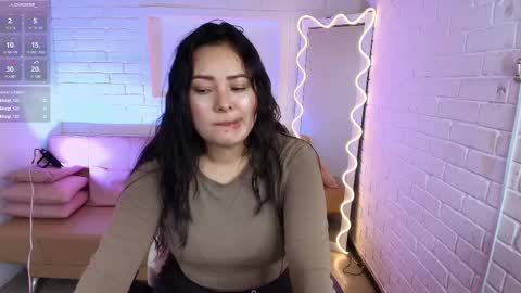 Damii online show from March 4, 2025, 10:46 am