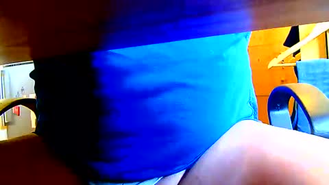 Snapshot of dammerl6 chatting on February 18, 2025, 12:17 pm Dammerl online show from February 18, 2025, 12:17 pm