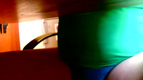 Snapshot of dammerl6 chatting on October 27, 2025, 7:45 am Dammerl online show from October 27, 2025, 7:45 am