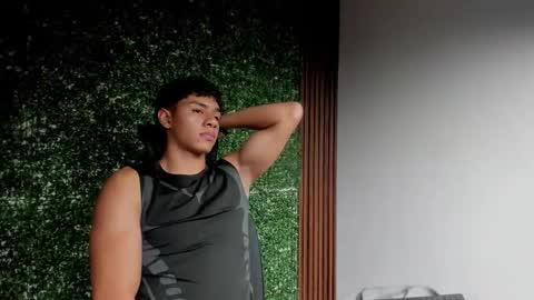 Snapshot of damon_sw chatting on November 27, 2025, 4:53 pm damon online show from November 27, 2025, 4:53 pm