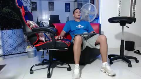 damyan_2003 online show from January 3, 2025, 12:33 am