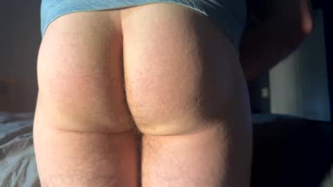 dan_m97 online show from December 16, 2024, 6:49 pm