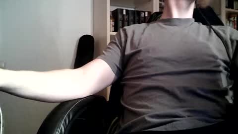 Snapshot of dan_snow24 chatting on May 11, 2026, 7:33 pm Dan Snow online show from May 11, 2026, 7:33 pm