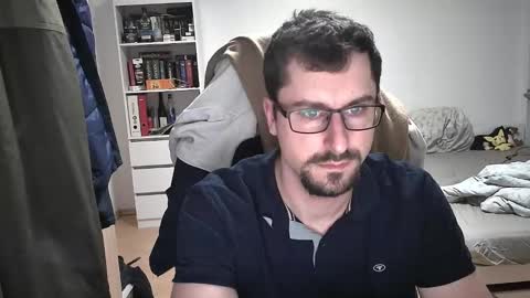 King Dan online show from December 25, 2024, 7:24 pm