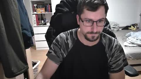 King Dan online show from January 1, 2025, 7:10 pm