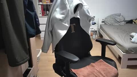 King Dan online show from January 9, 2025, 7:18 pm