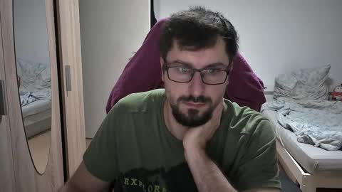 King Dan online show from September 26, 2025, 7:40 pm