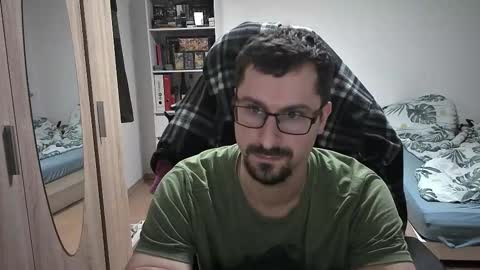 King Dan online show from November 11, 2025, 7:58 pm