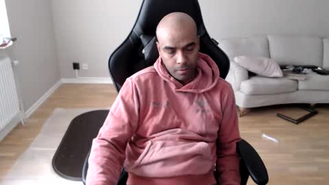 dan_the_man43 online show from March 7, 2026, 12:35 pm