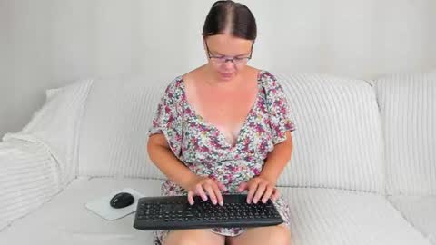 Snapshot of danajhonson chatting on July 14, 2026, 6:07 am danajhonson online show from July 14, 2026, 6:07 am