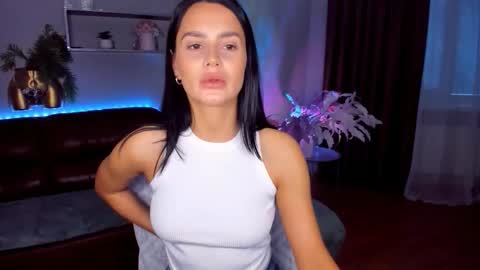 Snapshot of danamiers chatting on February 24, 2026, 4:32 am DanaMiers online show from February 24, 2026, 4:32 am