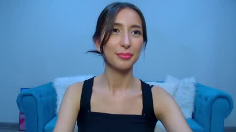 DanaRoges online show from June 3, 2026, 2:33 pm