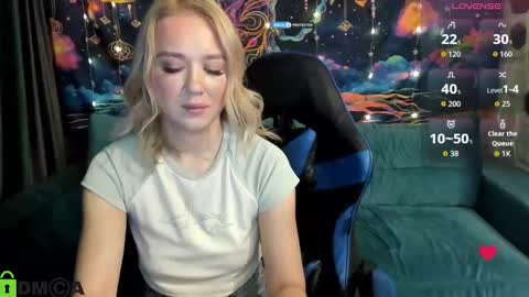 Snapshot of dances_queen chatting on February 2, 2026, 8:46 am dances_queen online show from February 2, 2026, 8:46 am