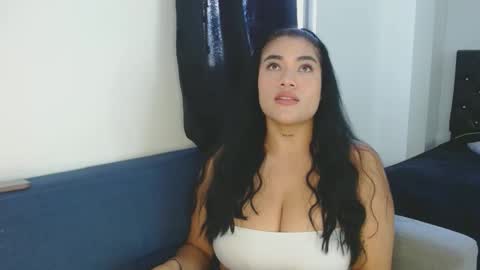 Danessa online show from October 9, 2025, 8:40 pm