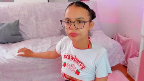 Snapshot of danessacronin chatting on March 26, 2026, 6:13 pm Danesa online show from March 26, 2026, 6:13 pm