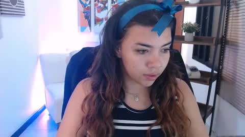 Veronica online show from September 9, 2025, 11:54 am