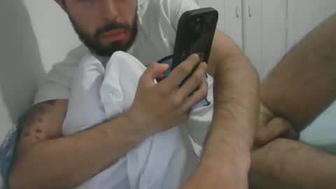 dani3l9905 online show from April 11, 2026, 7:56 am