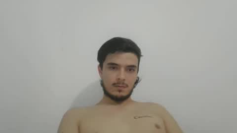 Snapshot of dani_42017 chatting on December 31, 2024, 5:33 am dani_42017 online show from December 31, 2024, 5:33 am