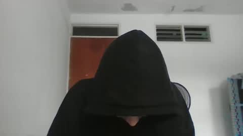 Snapshot of dani_42017 chatting on February 2, 2025, 12:02 pm dani_42017 online show from February 2, 2025, 12:02 pm