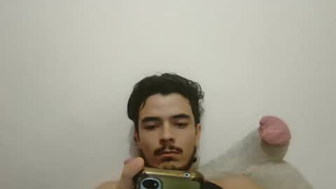 Snapshot of dani_42017 chatting on February 11, 2025, 11:43 am dani_42017 online show from February 11, 2025, 11:43 am