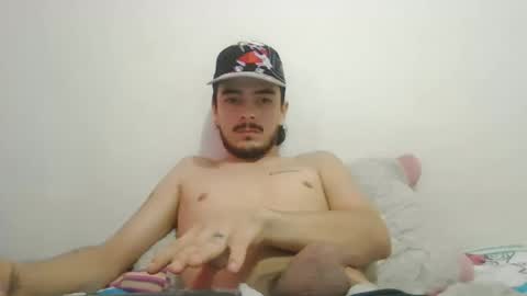 Snapshot of dani_42017 chatting on February 19, 2025, 1:06 pm dani_42017 online show from February 19, 2025, 1:06 pm