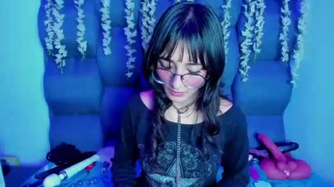 dani_dream online show from July 8, 2026, 7:07 pm