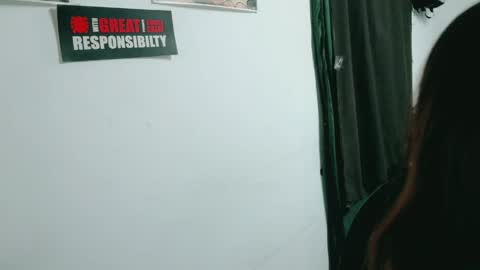 dani y jocelyn online show from April 21, 2026, 2:51 am