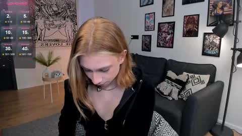 Snapshot of dani_mur chatting on January 12, 2026, 11:37 am Daniel online show from January 12, 2026, 11:37 am