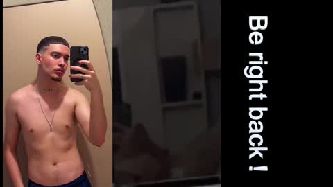 daniborbon1 online show from November 9, 2025, 12:31 am