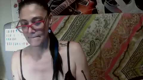 danicamore online show from April 16, 2026, 6:14 am