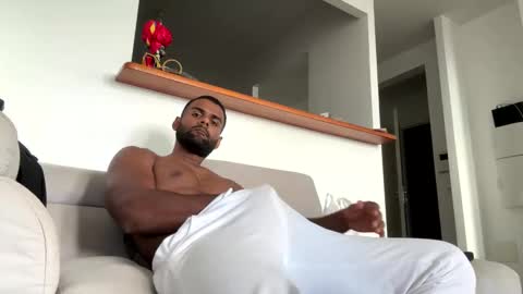 daniekc201416 online show from February 18, 2025, 8:36 pm