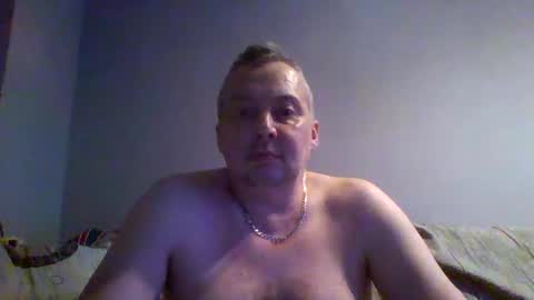 Snapshot of daniel0028 chatting on October 6, 2025, 9:45 pm dan online show from October 6, 2025, 9:45 pm